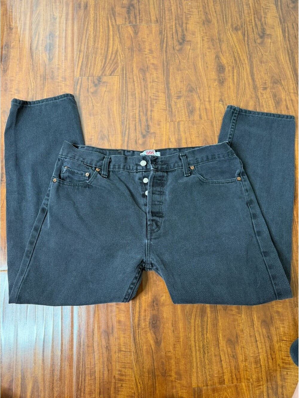 Levis 501 Button Fly Jeans Mens 38 X 30 Original Rivited Straight Leg black